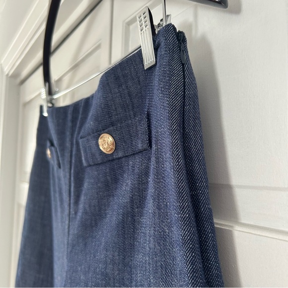 LOFT Button Trim Wide Leg trousers in Refined Denim 4P - Picture 6 of 15